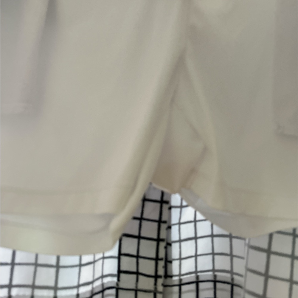 IZOD Checkered Women's Skort L 17.5 W 16.5 I 4 - Picture 2 of 2